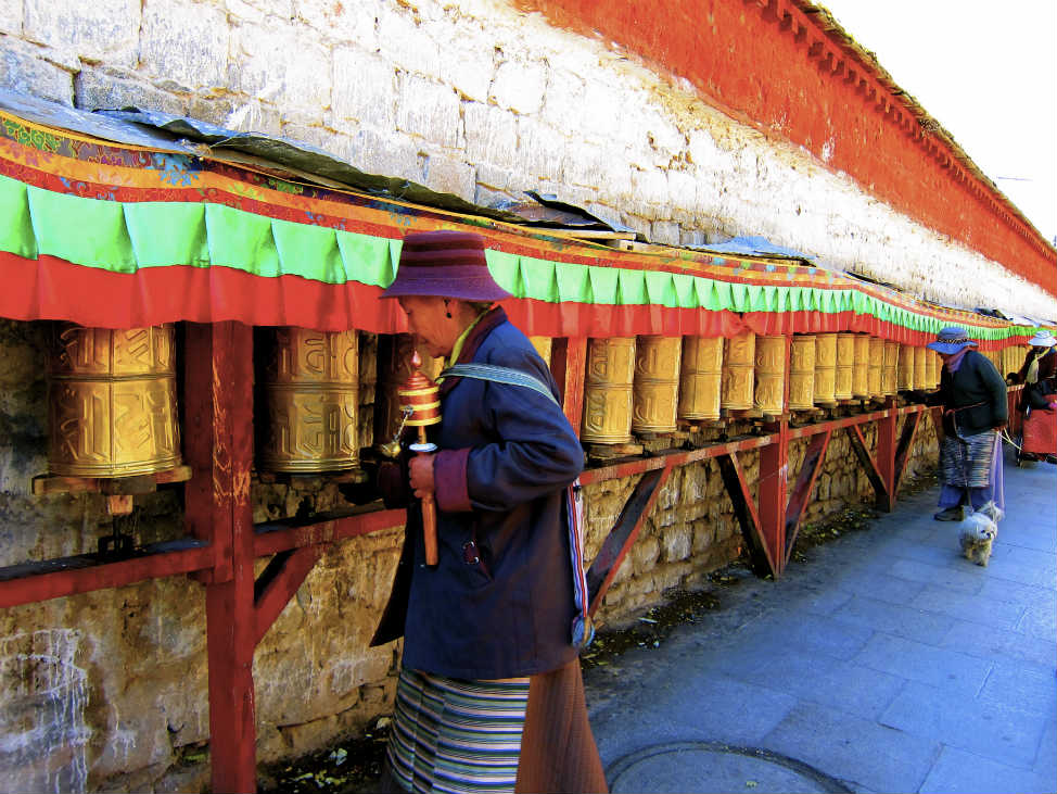 Why Visit the Tibet Region